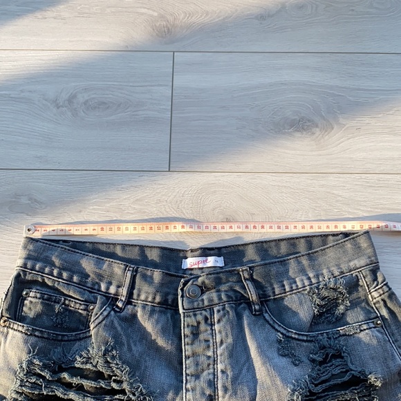 Supre Australia Denim Shorts - Picture 4 of 4